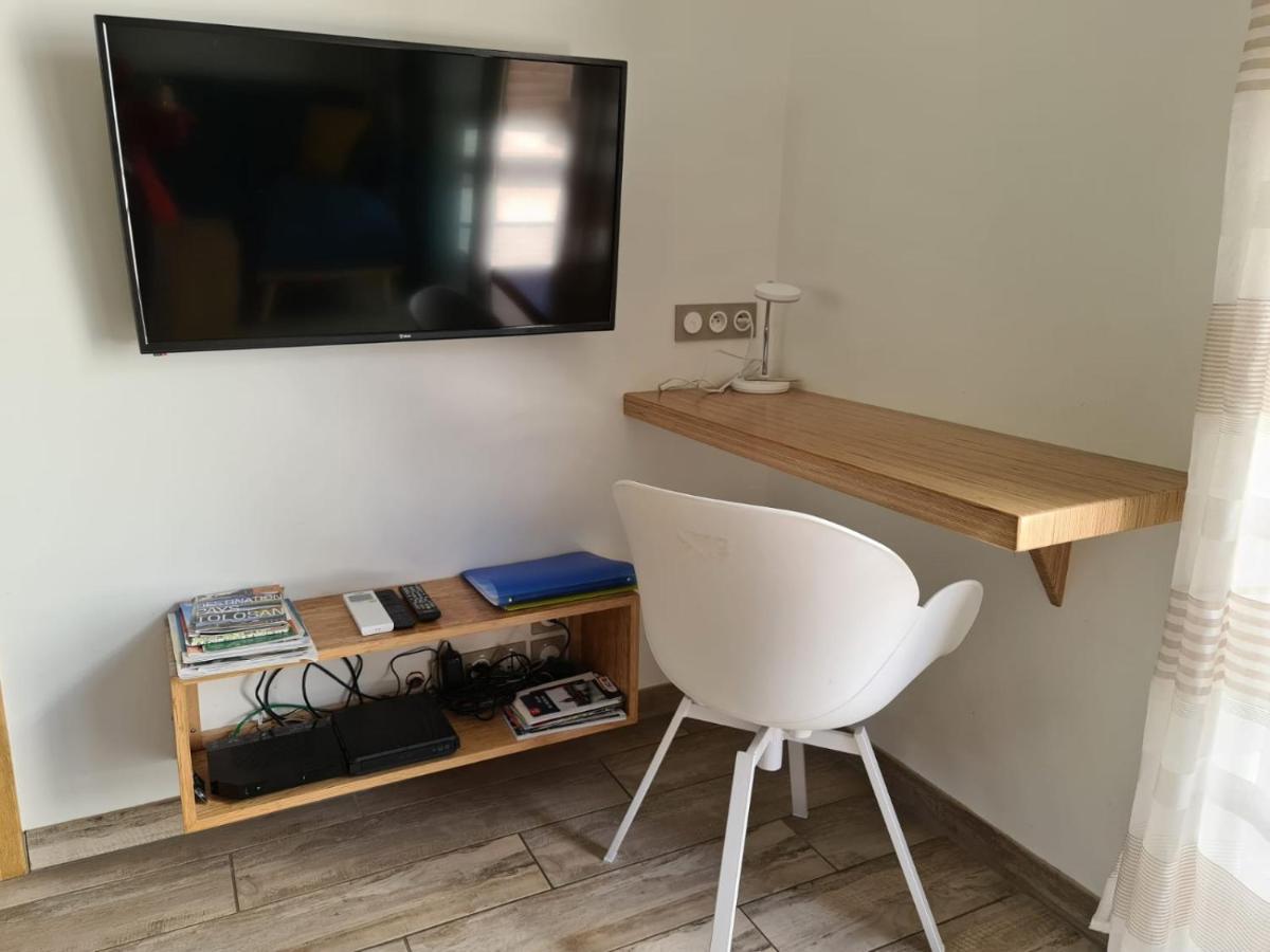 Pause Nature Maison Cosmos Avec Parking Gratuit Lapeyrouse-Fossat Екстериор снимка